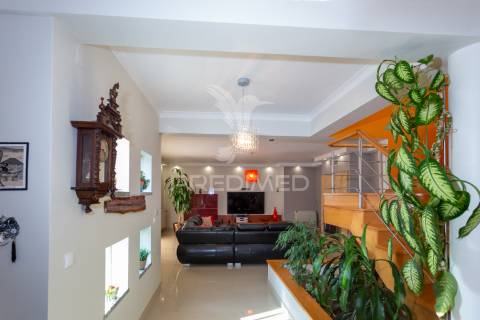 Moradia t3+1 c/ piscina