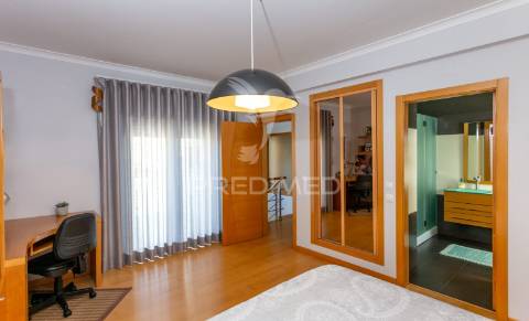 Moradia t3+1 c/ piscina