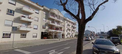 Apartamento t2 amplo na moita