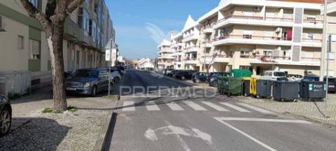 Apartamento t2 amplo na moita