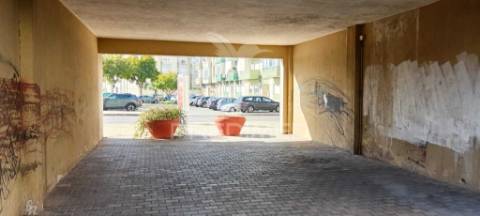 Apartamento t2 amplo na moita