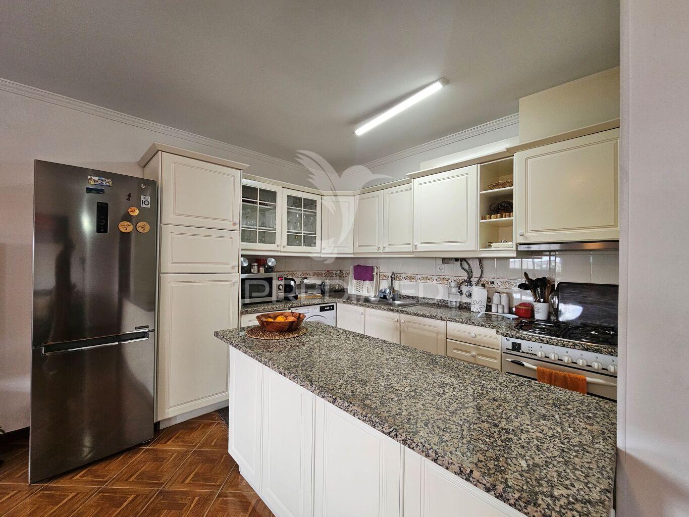 Apartamento t2 a 1 km da praia, em mira, coimbra