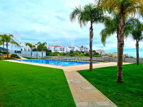 Apartamento t3 luxuoso - vista mar - albufeira
