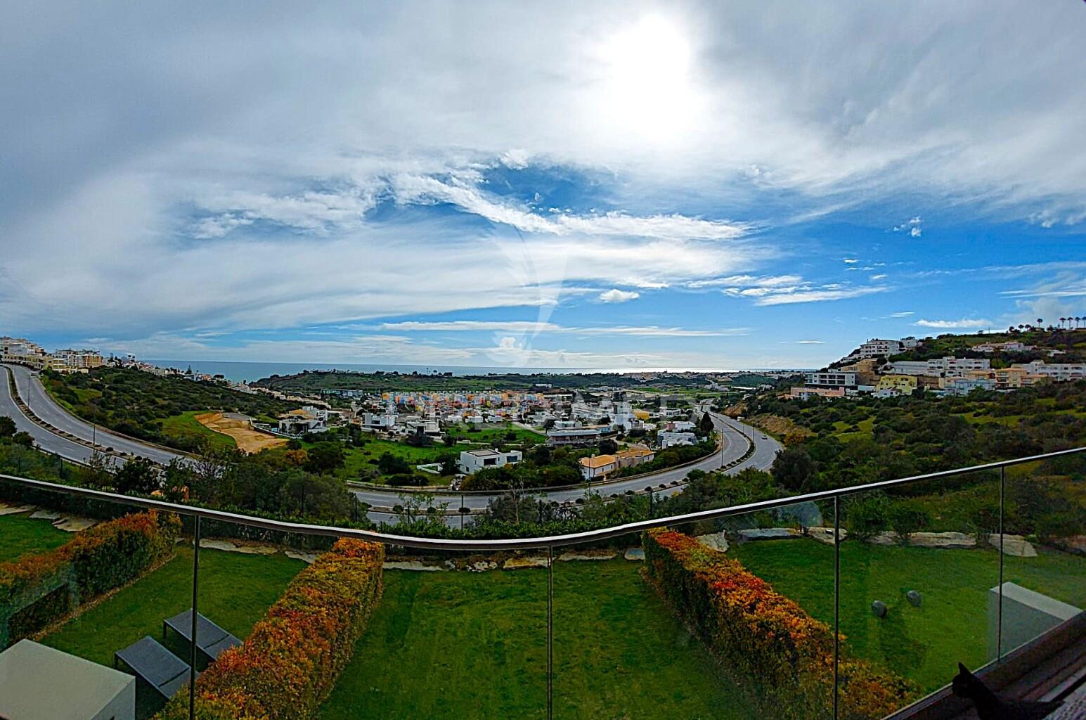 Apartamento t3 luxuoso - vista mar - albufeira