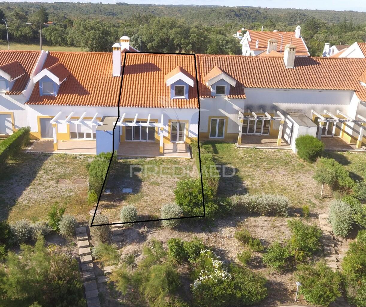 Moradia t3 em condomínio privado com piscina
