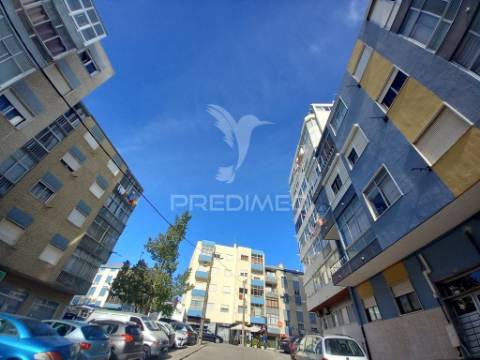 [remodelado] t2 amora - cruz de pau