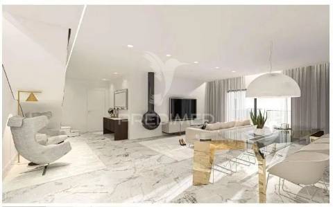 Apartamento t3 + 2 (duplex) em condomínio privado