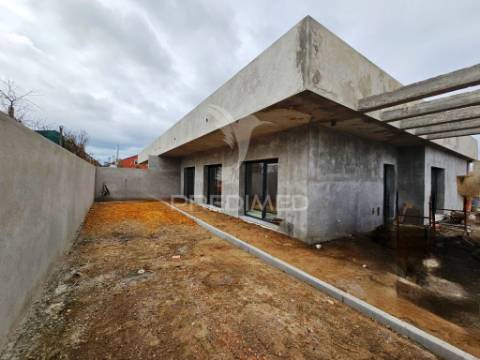 Moradia t4 c/pérgula, em pinhal do general - fernão ferro