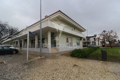 Loja com vitrinas grandes em são francisco