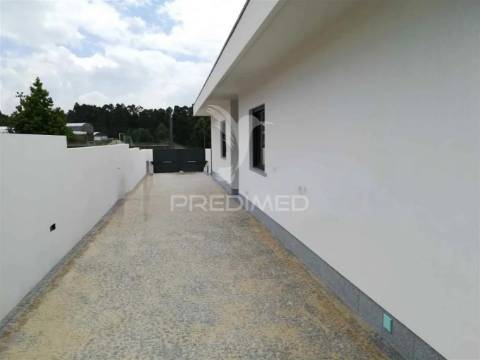 Moradia t3 geminada
