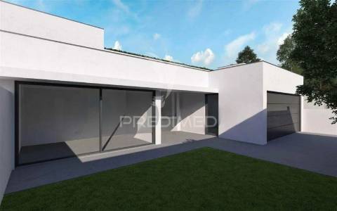 Moradia t3 geminada