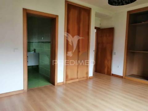 Moradia isolada t4