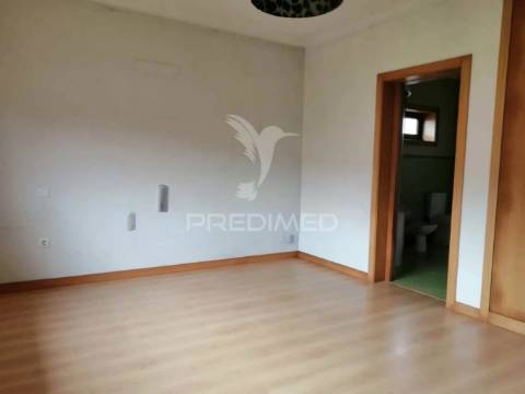 Moradia isolada t4