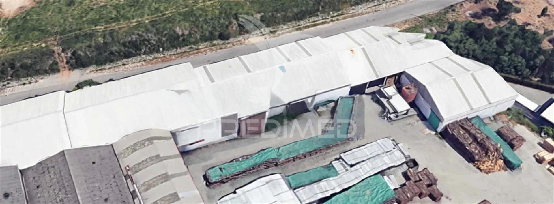 Armazém de 5.144 m2