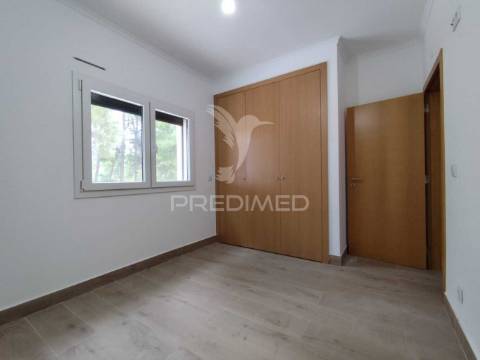 Moradia nova t4 com garagem pinhal conde da cunha