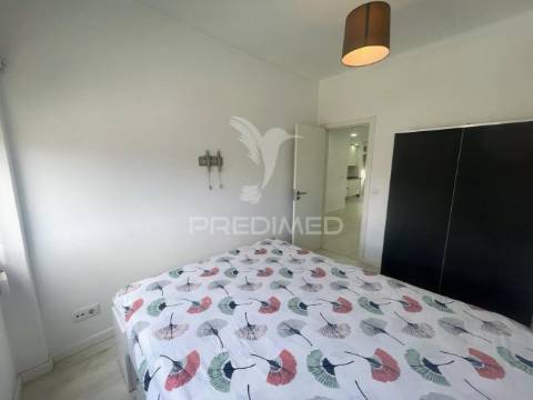 Apartamento t2 - remodelado -  centro do barreiro