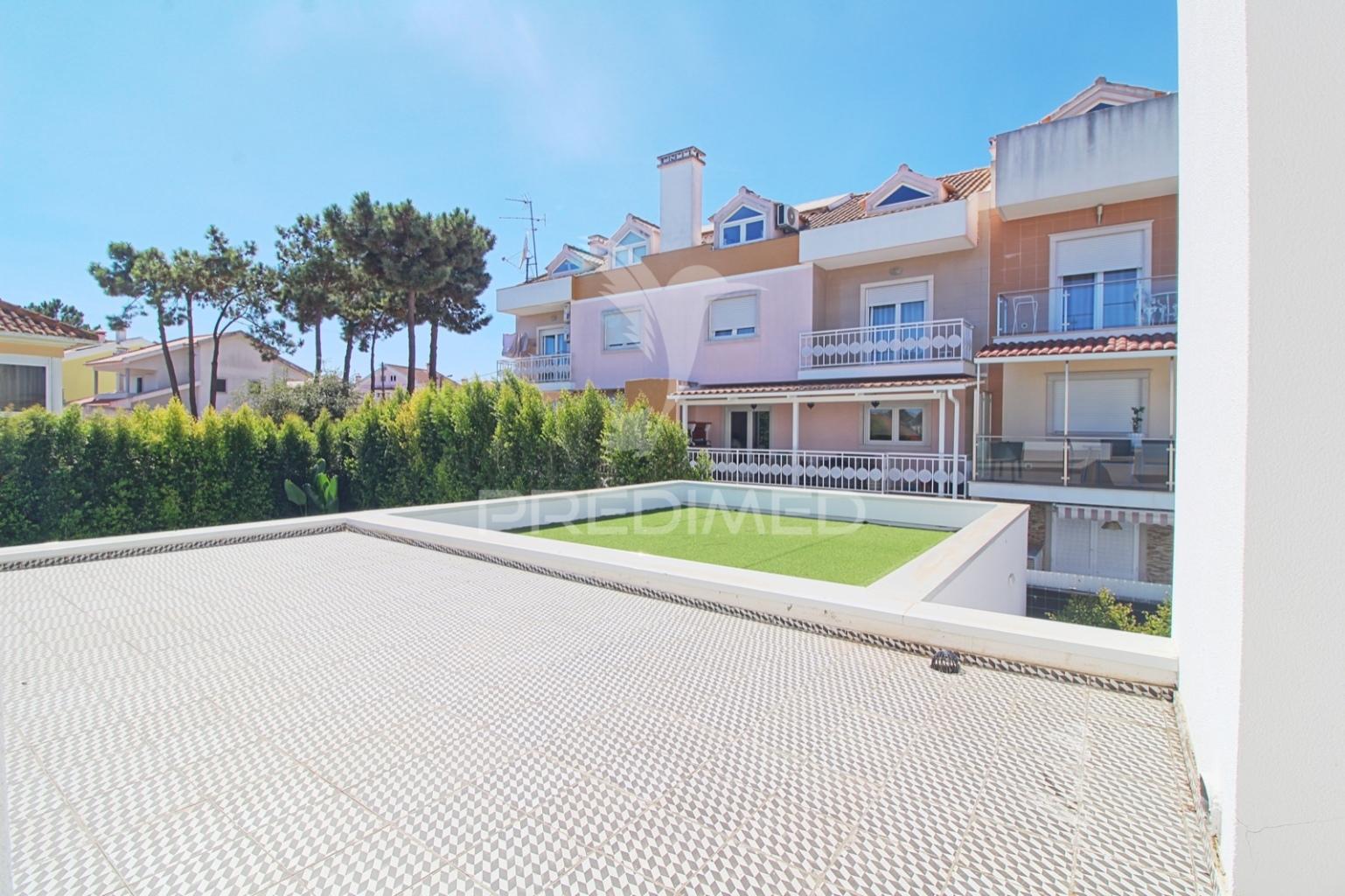 Luxuosa casa t5 nas quintinhas – o refúgio dos seus sonhos!