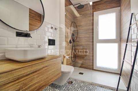 Luxuosa casa t5 nas quintinhas – o refúgio dos seus sonhos!