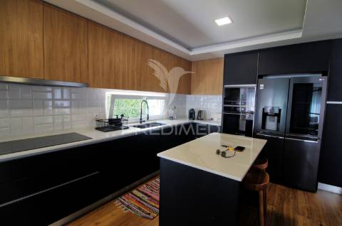 Luxuosa casa t5 nas quintinhas – o refúgio dos seus sonhos!