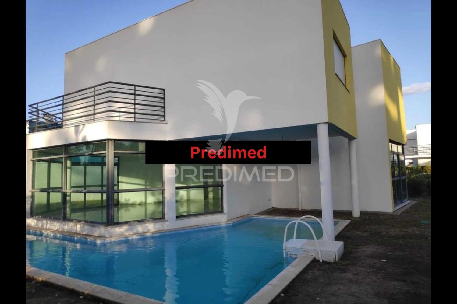 Vivenda isolada em palmela village