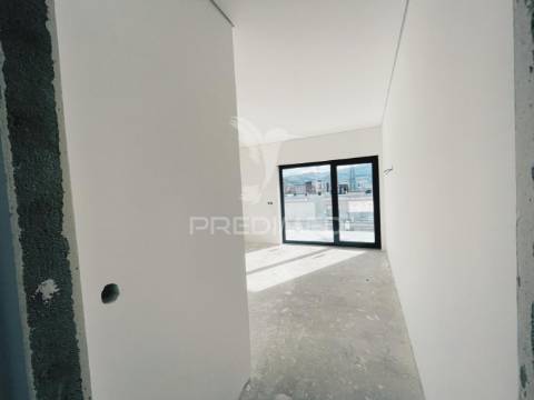 Moradia t4 em construção
