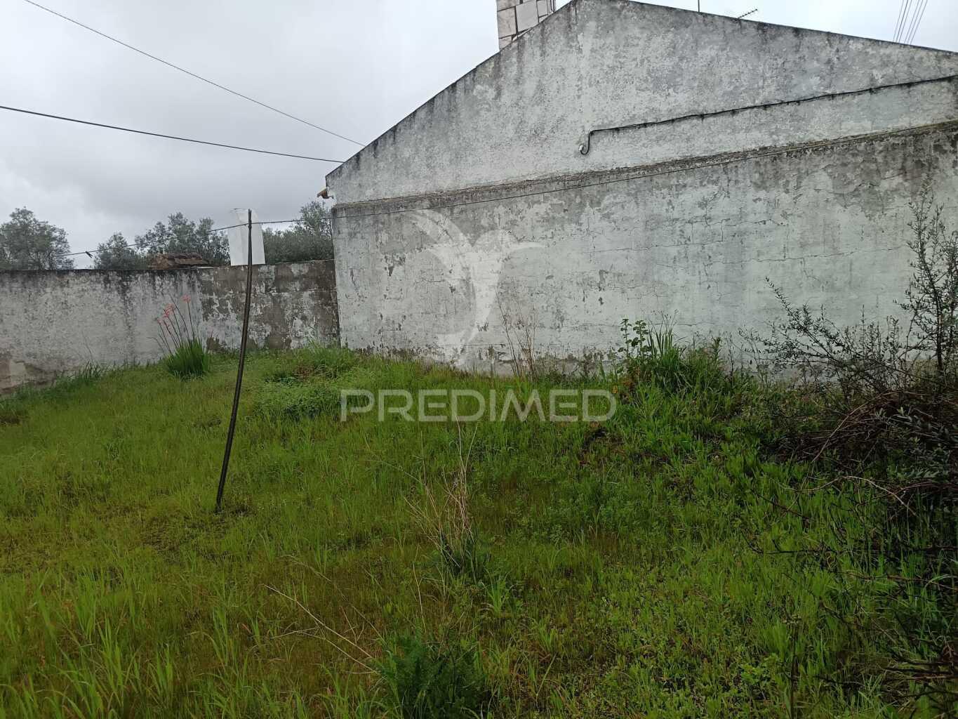 Terreno para construção de moradia - 120 m²