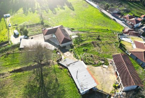 Quinta com 11 hectares, em guimarães
