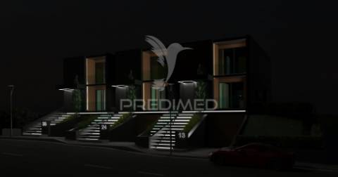 Moradia em gaveto , empreendimento em tebosa, braga