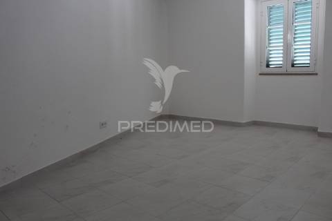 Moradia t2 em redondo