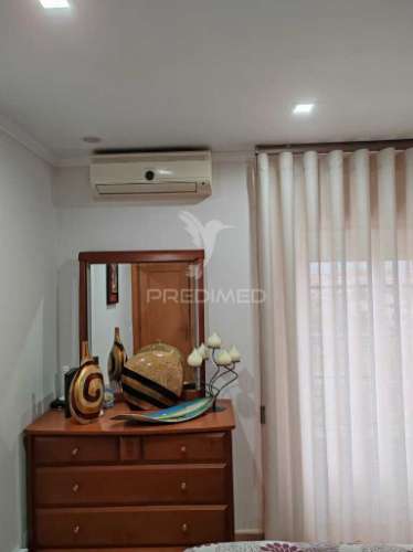 Apartamento t2 + 1