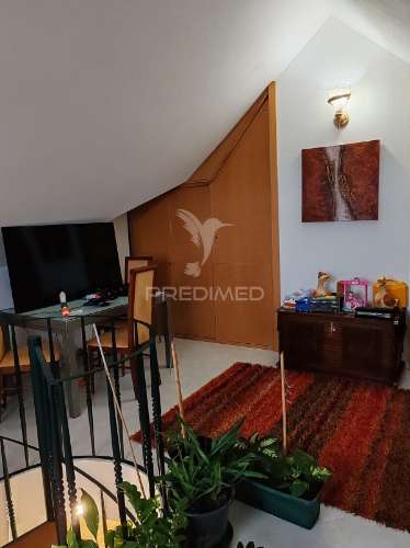 Apartamento t2 + 1