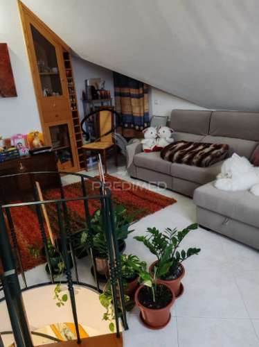 Apartamento t2 + 1