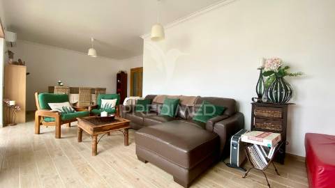 Apartamento t2 com garagem em salir do porto