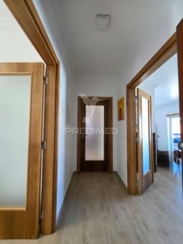 Apartamento t2 com garagem em salir do porto