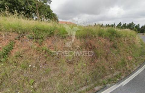 Terreno rústico com 1040m2 no cadaval