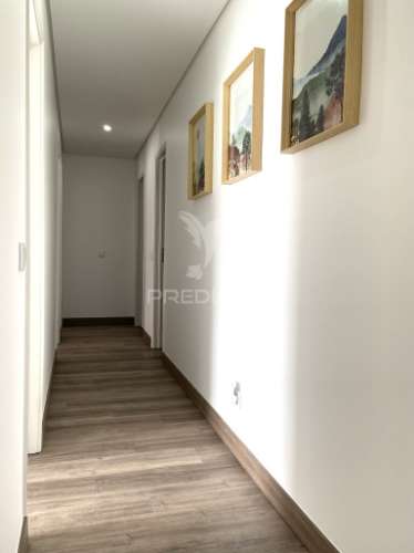 Apartamento t2 renovado em setúbal