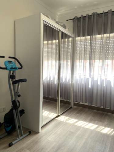 Apartamento t2 renovado em setúbal