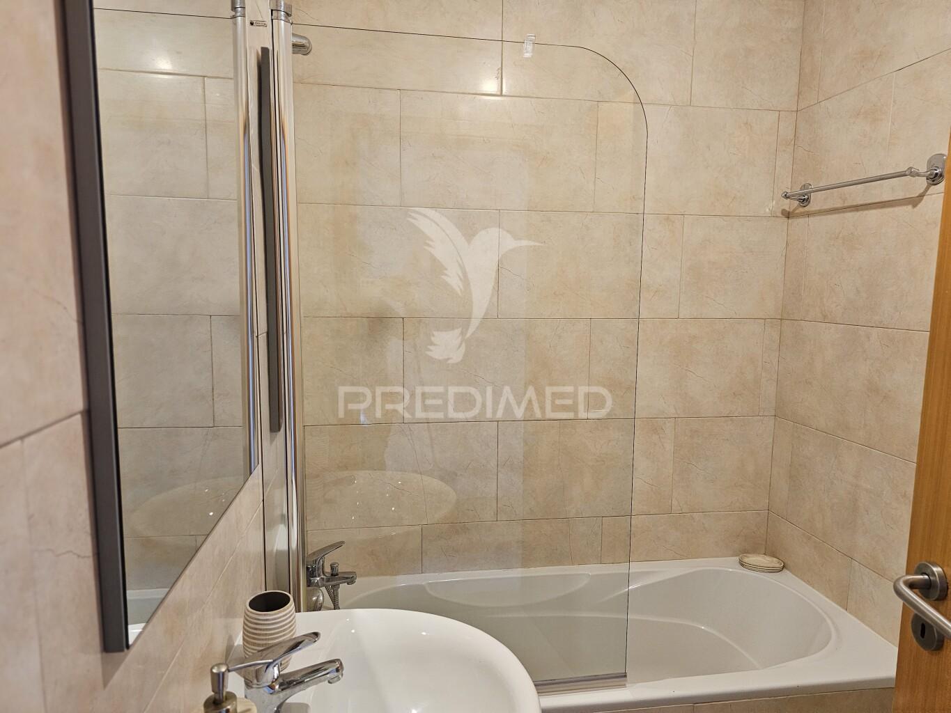 Apartamento t1 em alcantarilha para alugar ao ano