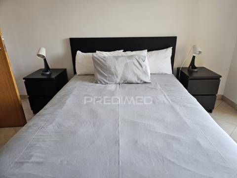 Apartamento t1 em alcantarilha para alugar ao ano