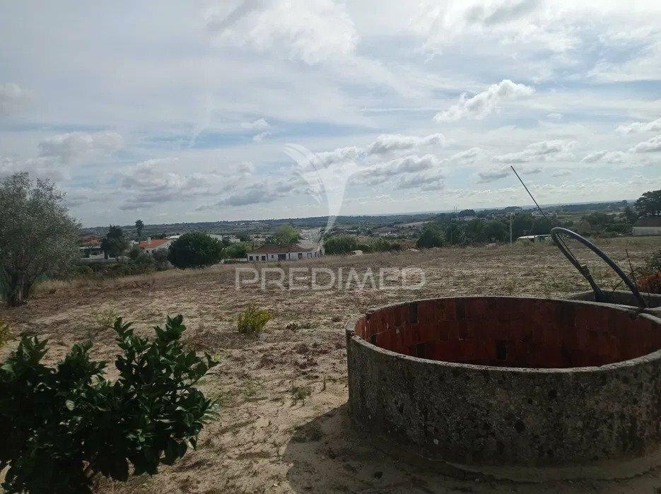 Lote de terreno para construção na lapa (cartaxo)