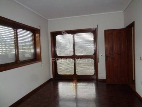 Moradia t3, bouço, sever do vouga