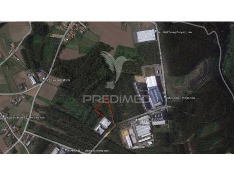 Terreno urbano para construção de armazém/atividade industrial – loureiro, oliveira de azeméis, aveiro