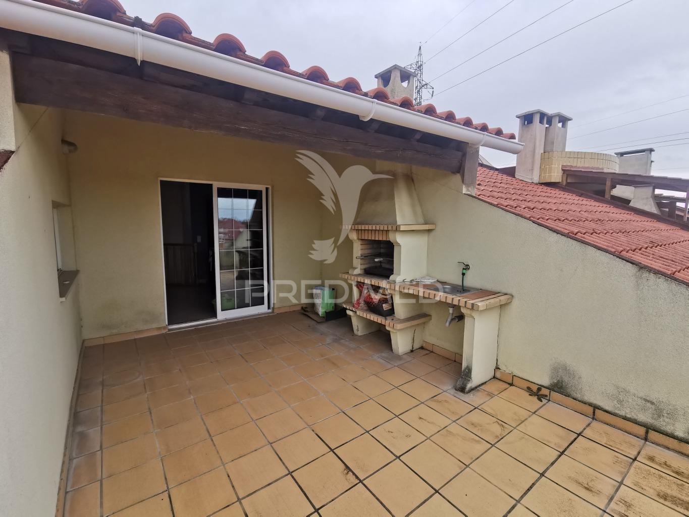 Apartamento t2+3