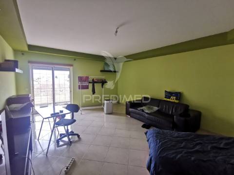 Apartamento t2+3
