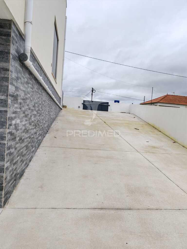 Moradia t4 nova em ourém