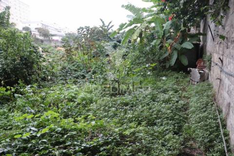 Moradia t3 nos barreiros com (1080m2) de terreno