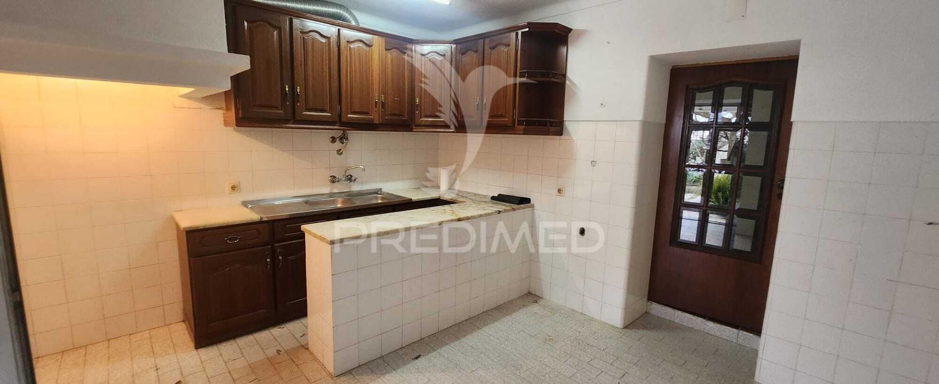 Prédio t2 nas carreiras