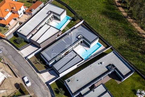 Moradia de sonho com piscina e acabamentos de luxo
