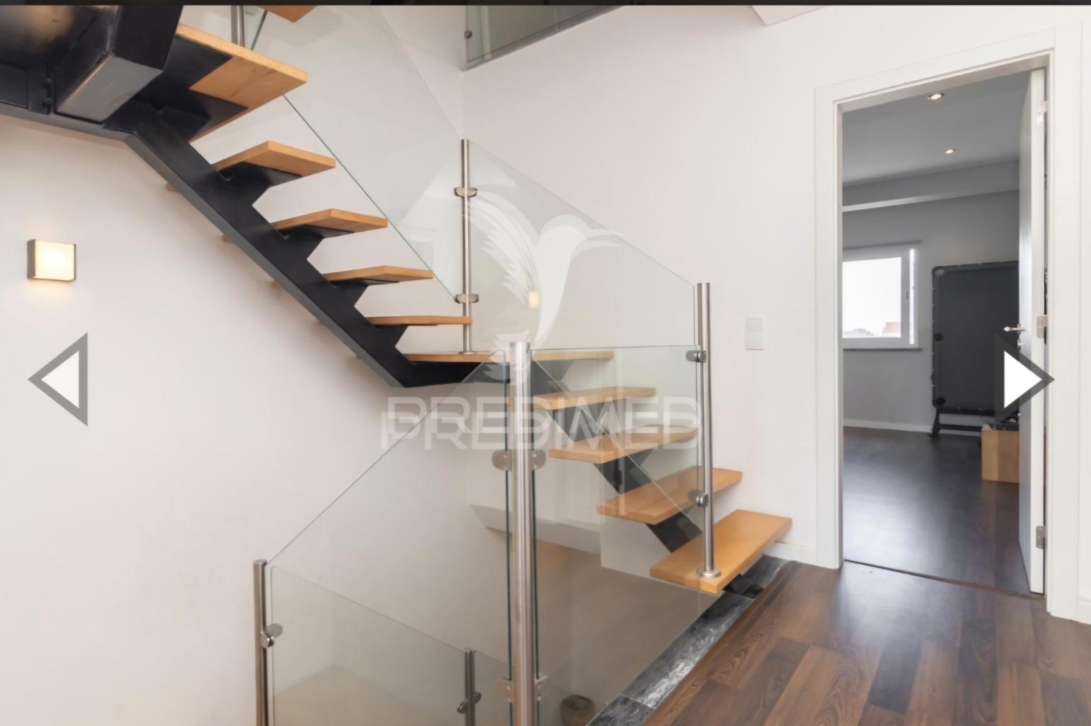 Moradia t6 com piscina