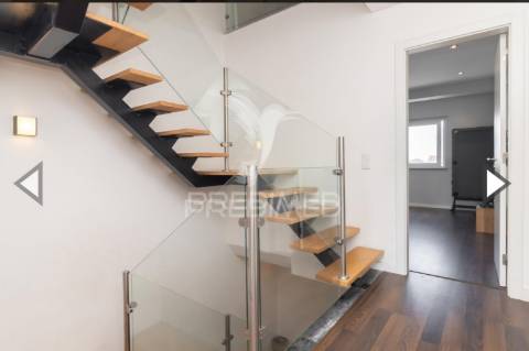 Moradia t6 com piscina